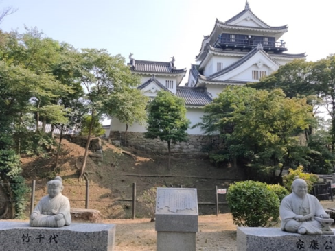 家康誕生の岡崎城